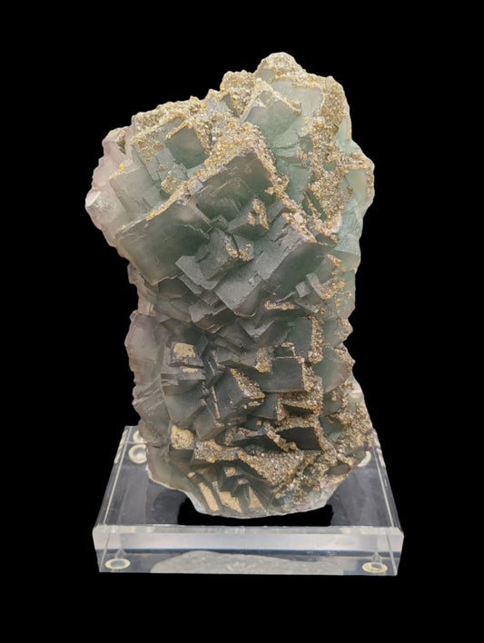 fluorite with barite and pyrite